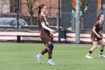 Bild 50 - wBJ FC St. Pauli - Walddoerfer SV : Ergebnis: 3:4